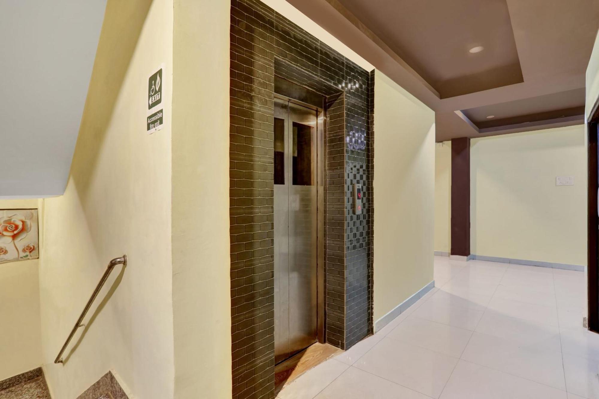 Super Hotel O Phulwarisharif Near Aiims Khagaul Bagian luar foto
