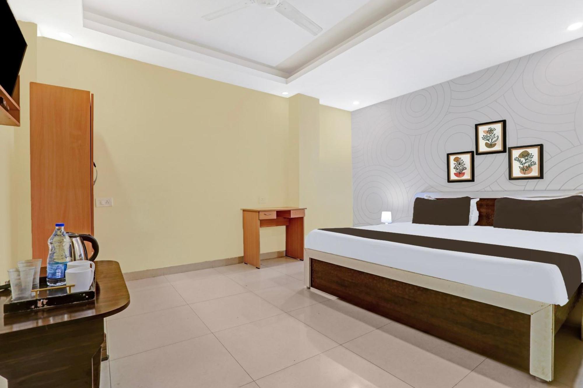 Super Hotel O Phulwarisharif Near Aiims Khagaul Bagian luar foto
